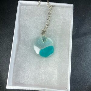 NWT Fused Glass Pendant Necklace